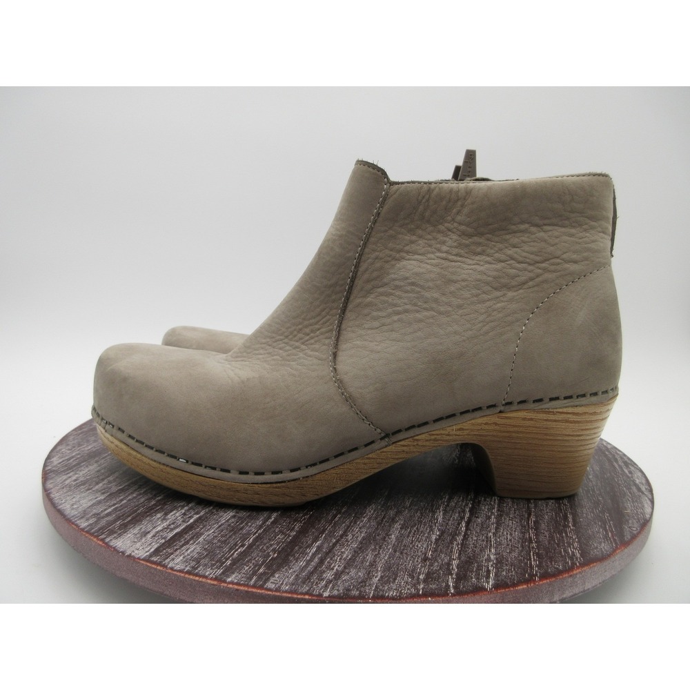 Dansko Boots Women‎ 37 US 6.5-7 Taupe Suede Leather Maria Clog Ankle Comfort Zip